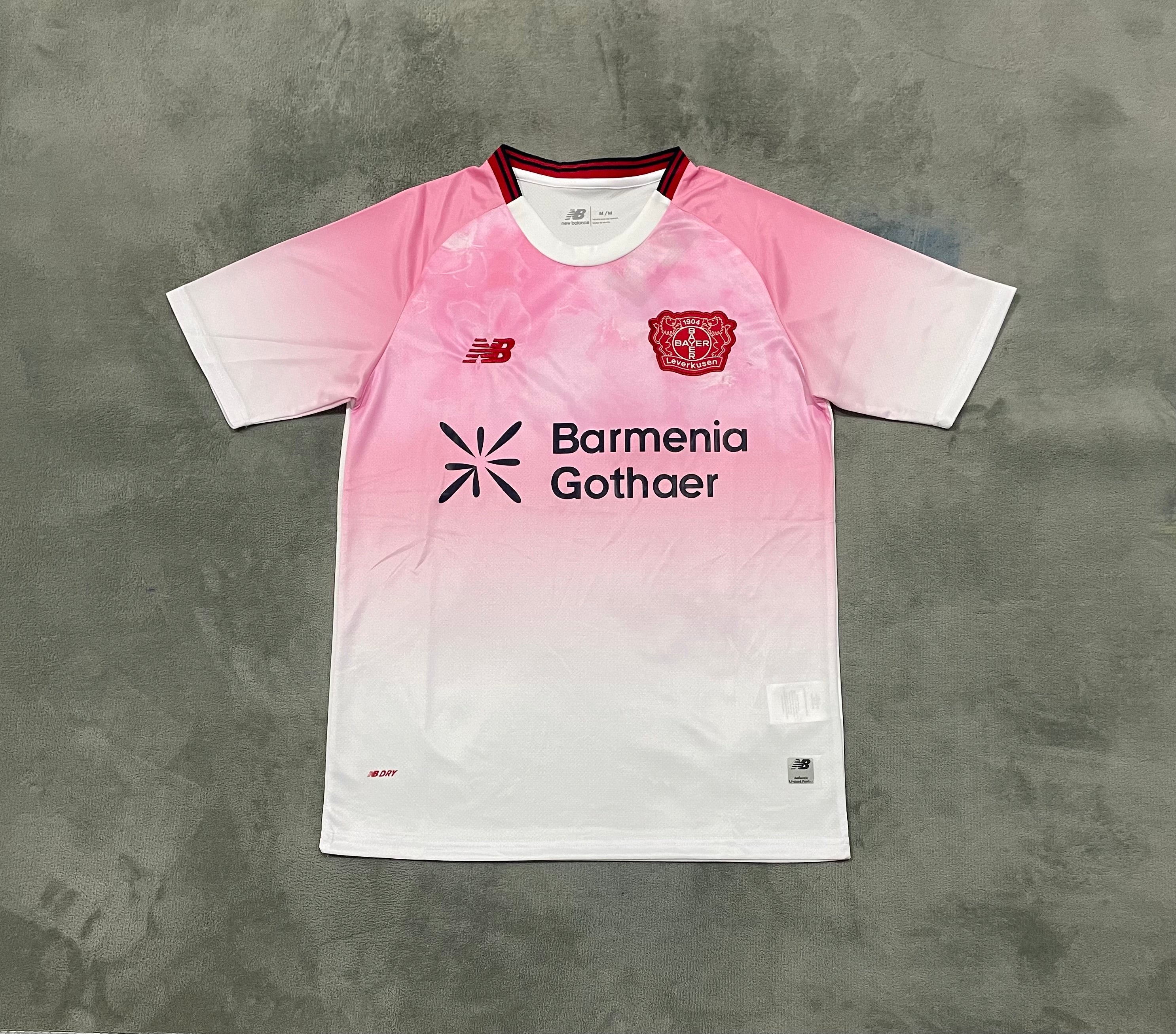Maillot 25/26 Bayer Lerverkusen Rose