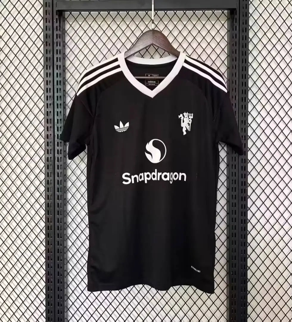 Maillot 24/25 Manchester United Noir