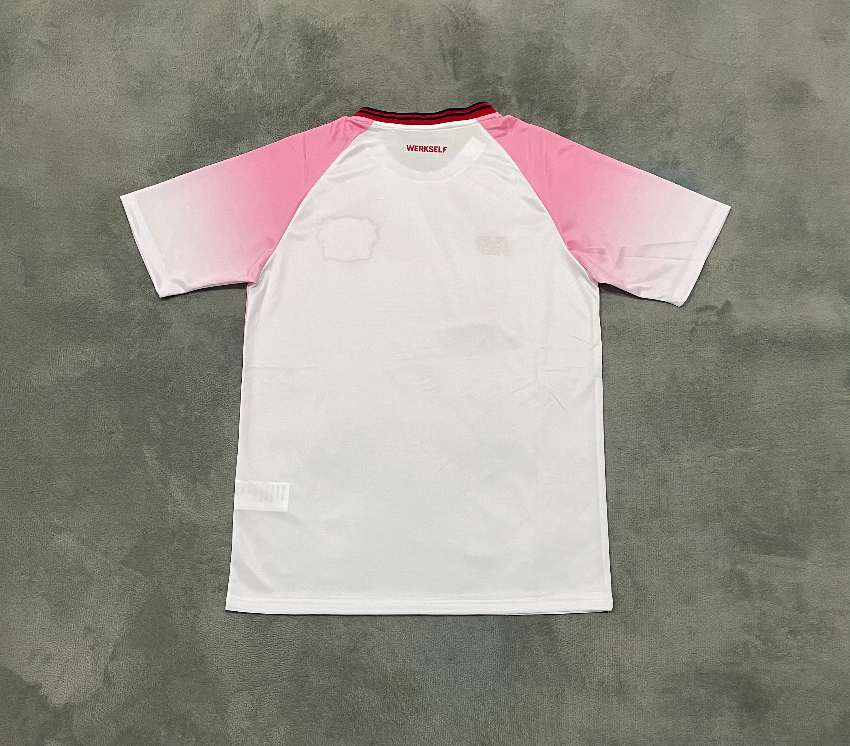 Maillot 25/26 Bayer Lerverkusen Rose
