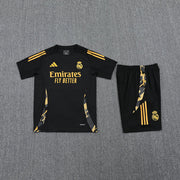 Ensemble Real Madrid 2025