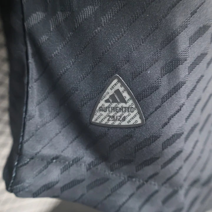 Maillot 24/25 Real Madrid Y-3 Noir