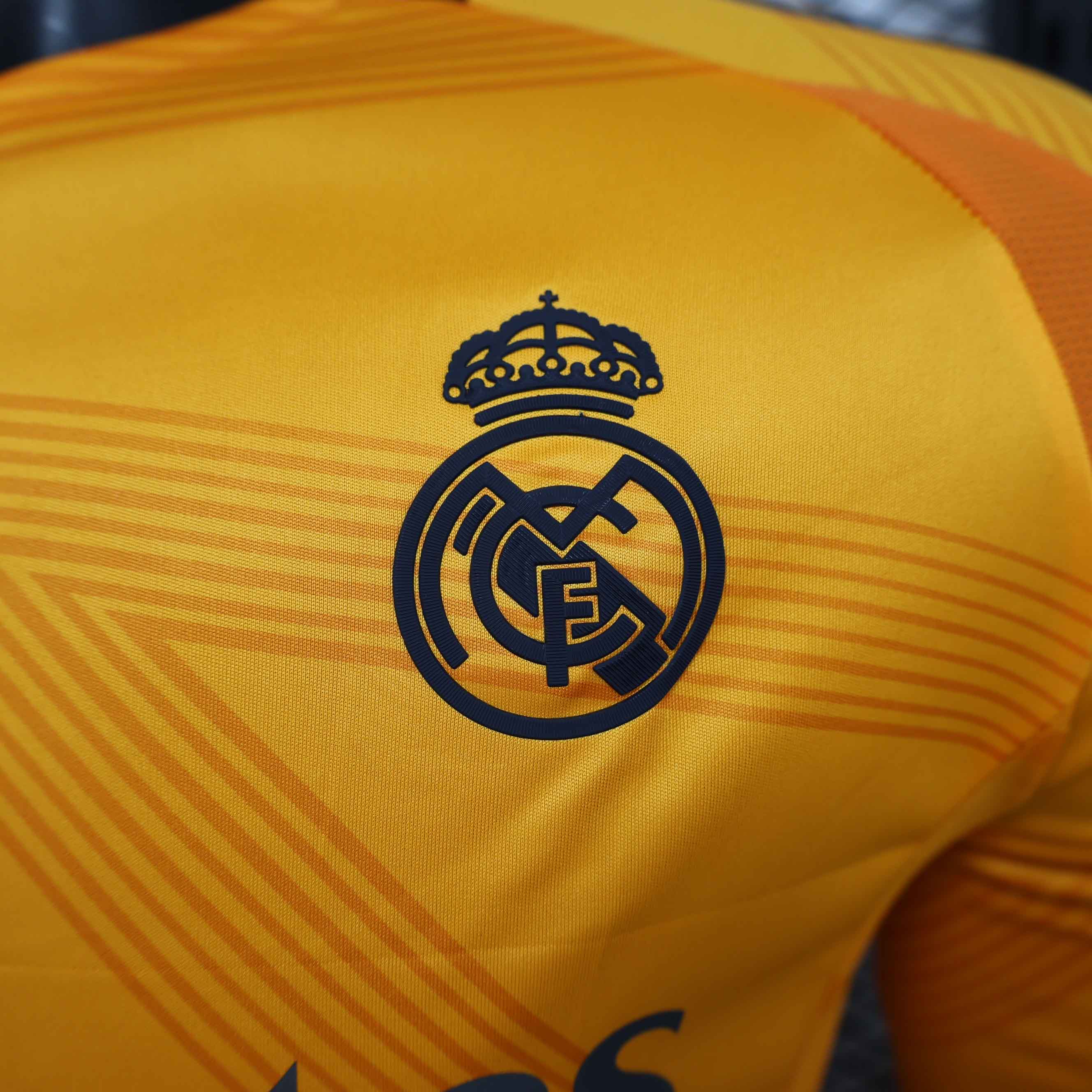 Maillot 24/25 Real Madrid Manches Longues