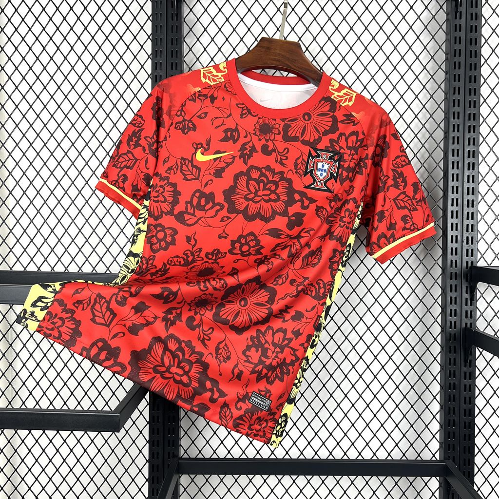 Maillot 24/25 Portugal Spécial Fleurs Rouge