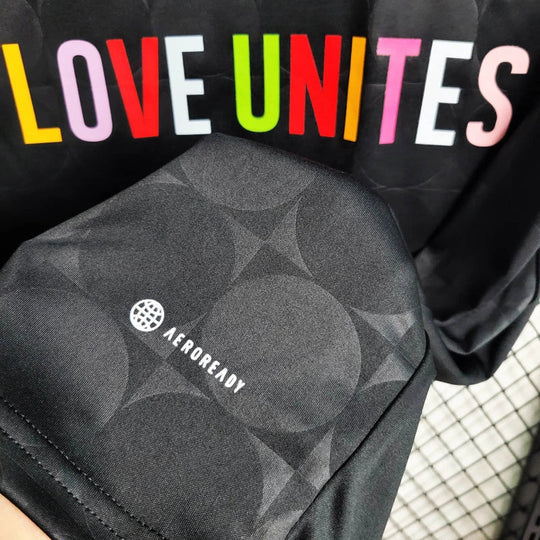 Maillot Real Madrid 2024 Édition Love Unites
