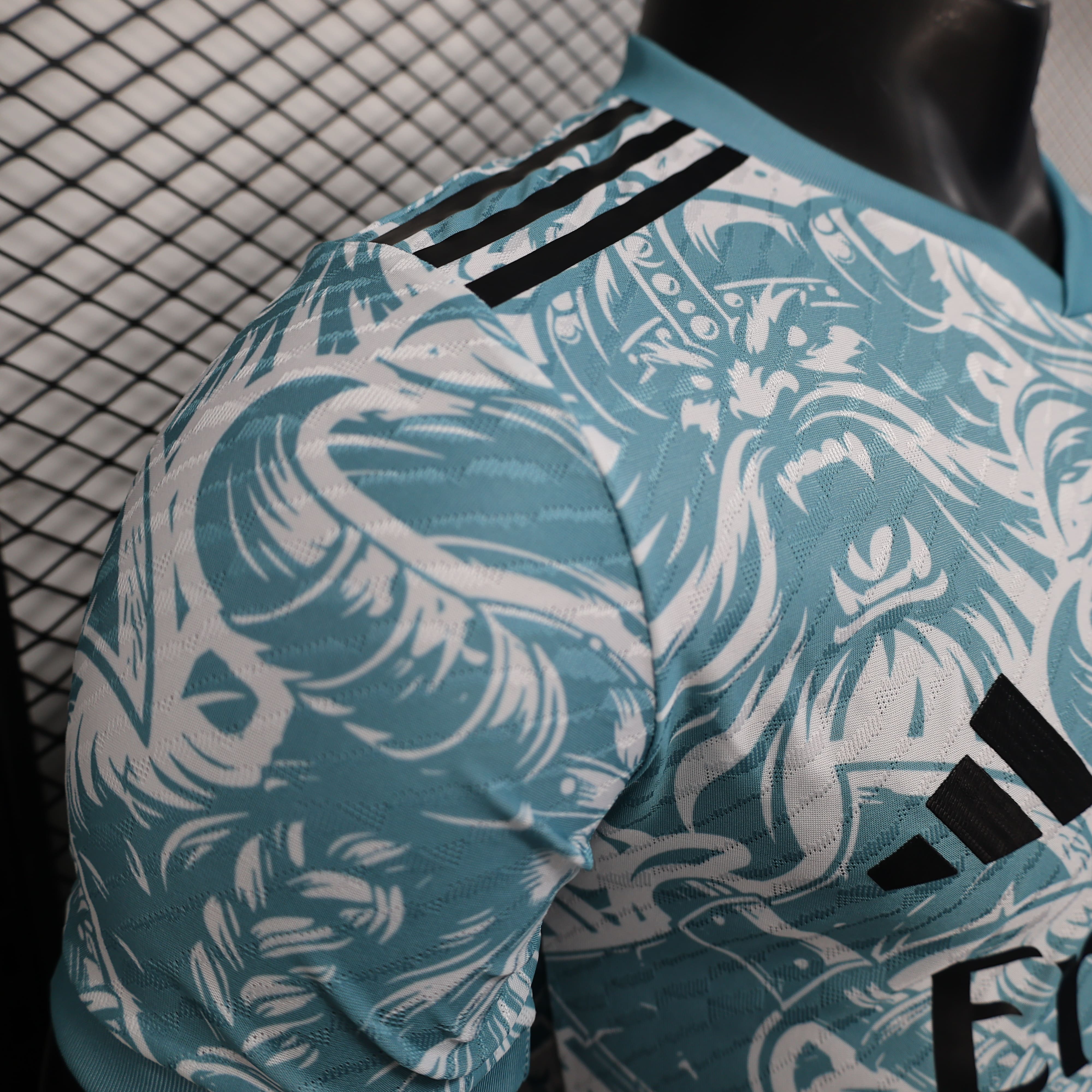 Maillot 25/26 Real Madrid Concept Viking
