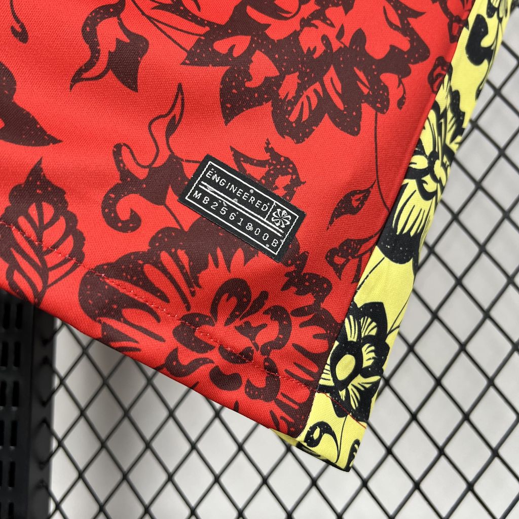 Maillot 24/25 Portugal Spécial Fleurs Rouge