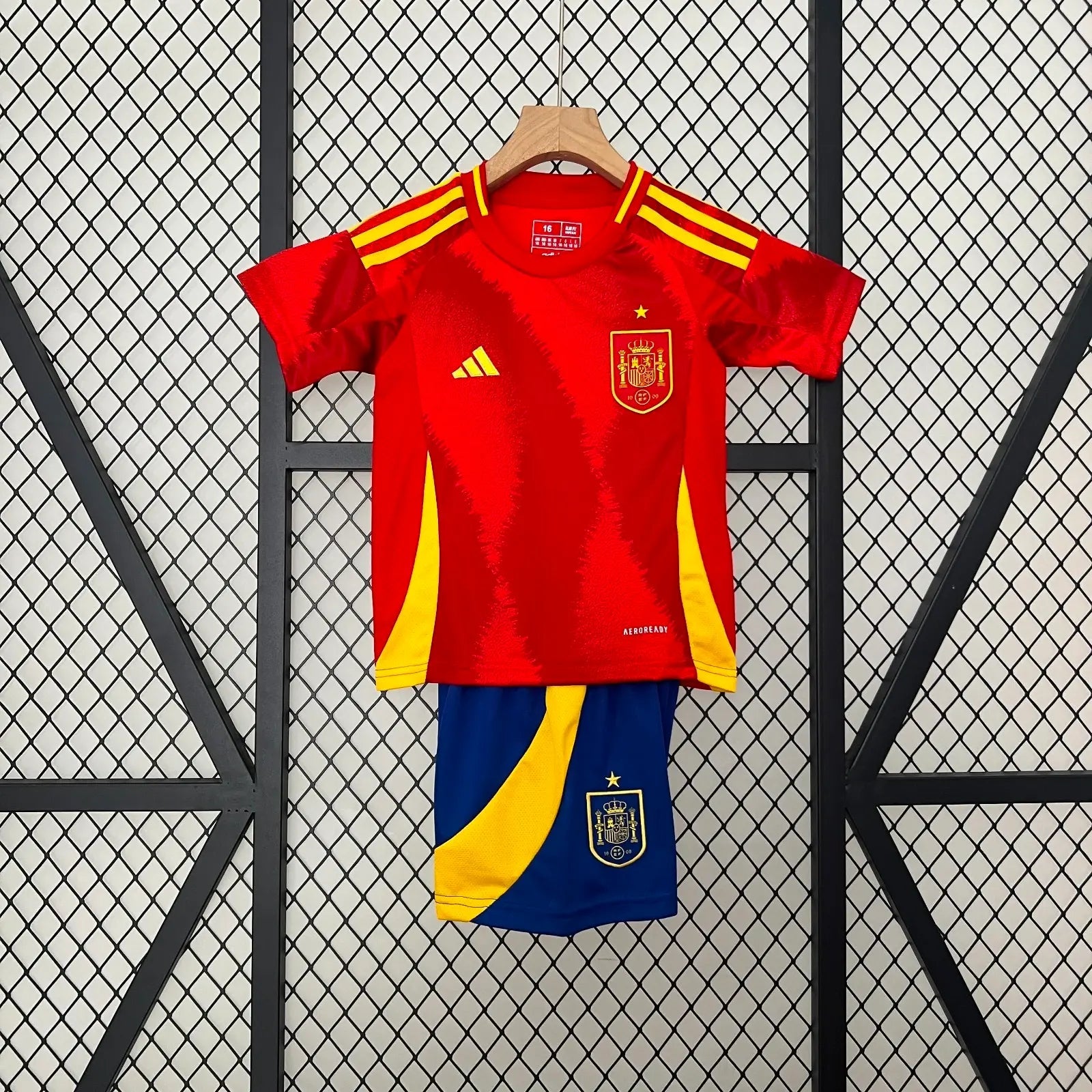24/25 Ensemble Enfant Espagne